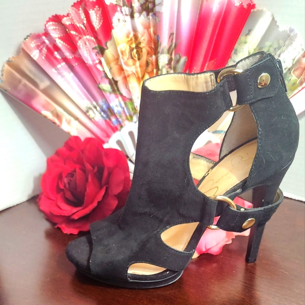Pre owned Jessica Simpson Ankle boot size 7